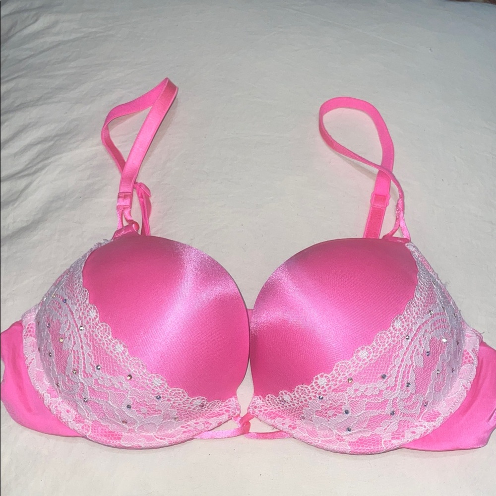 Victoria's Secret Pink Lace Embellished Push Up Bra